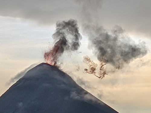 closeup-eruption