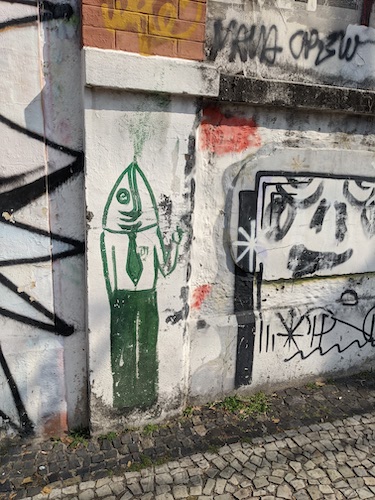 fish-graffiti